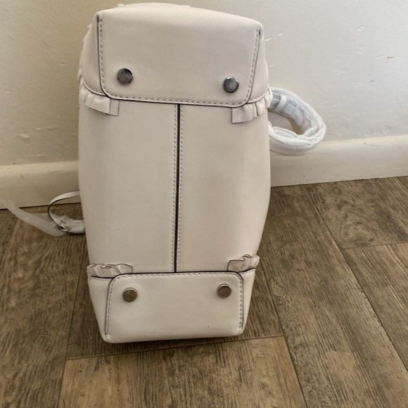 michael kors bag - Picture 11 of 12